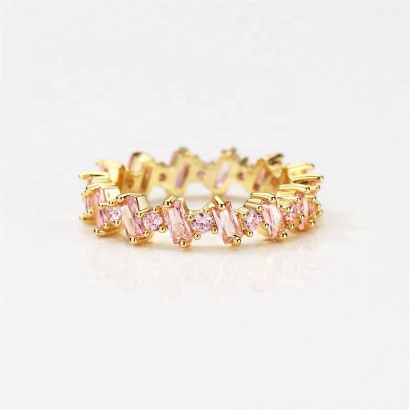 Anillo Circón Rosa